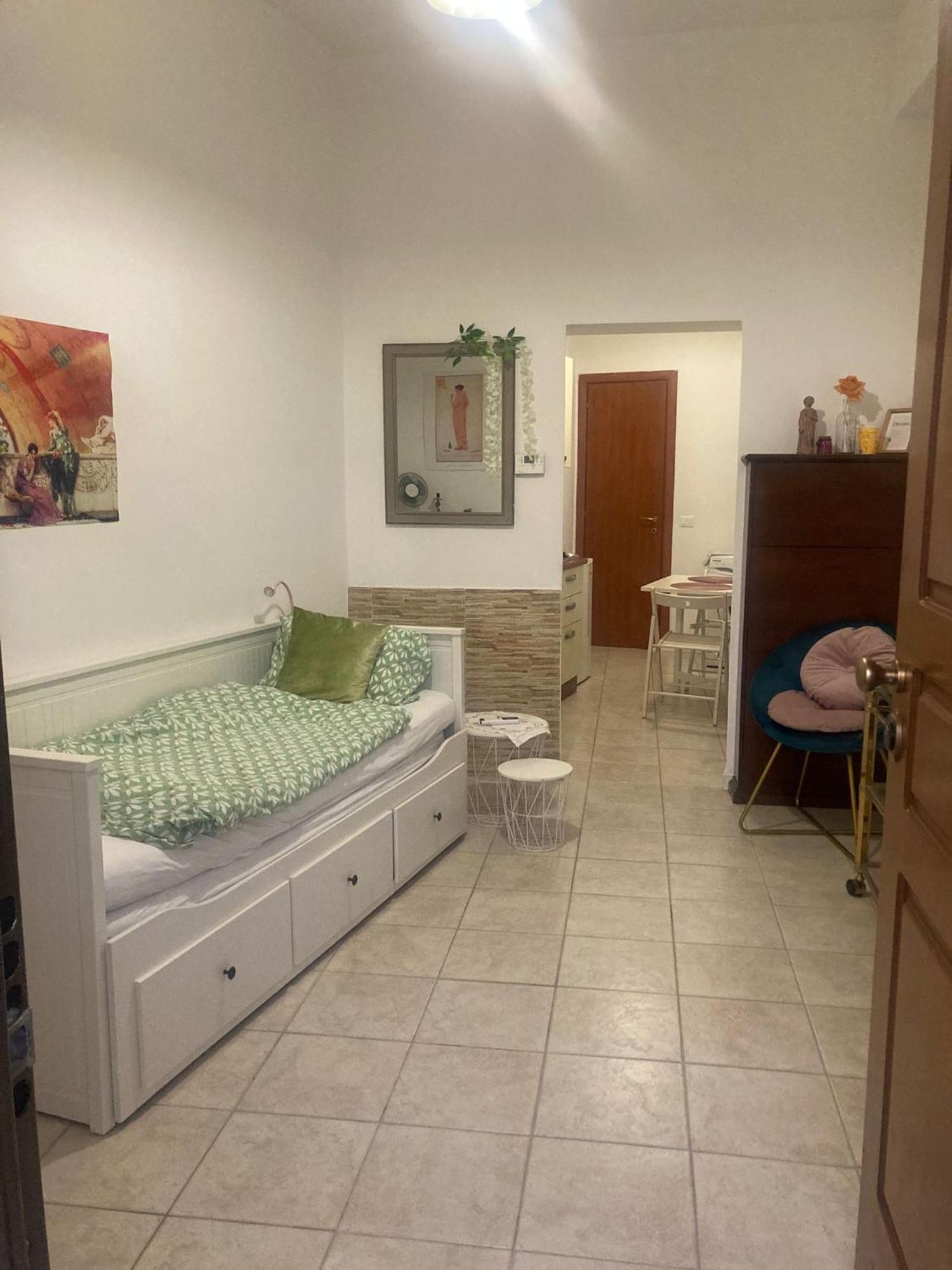 Appartamentino In Pigneto Storico Рим Екстериор снимка