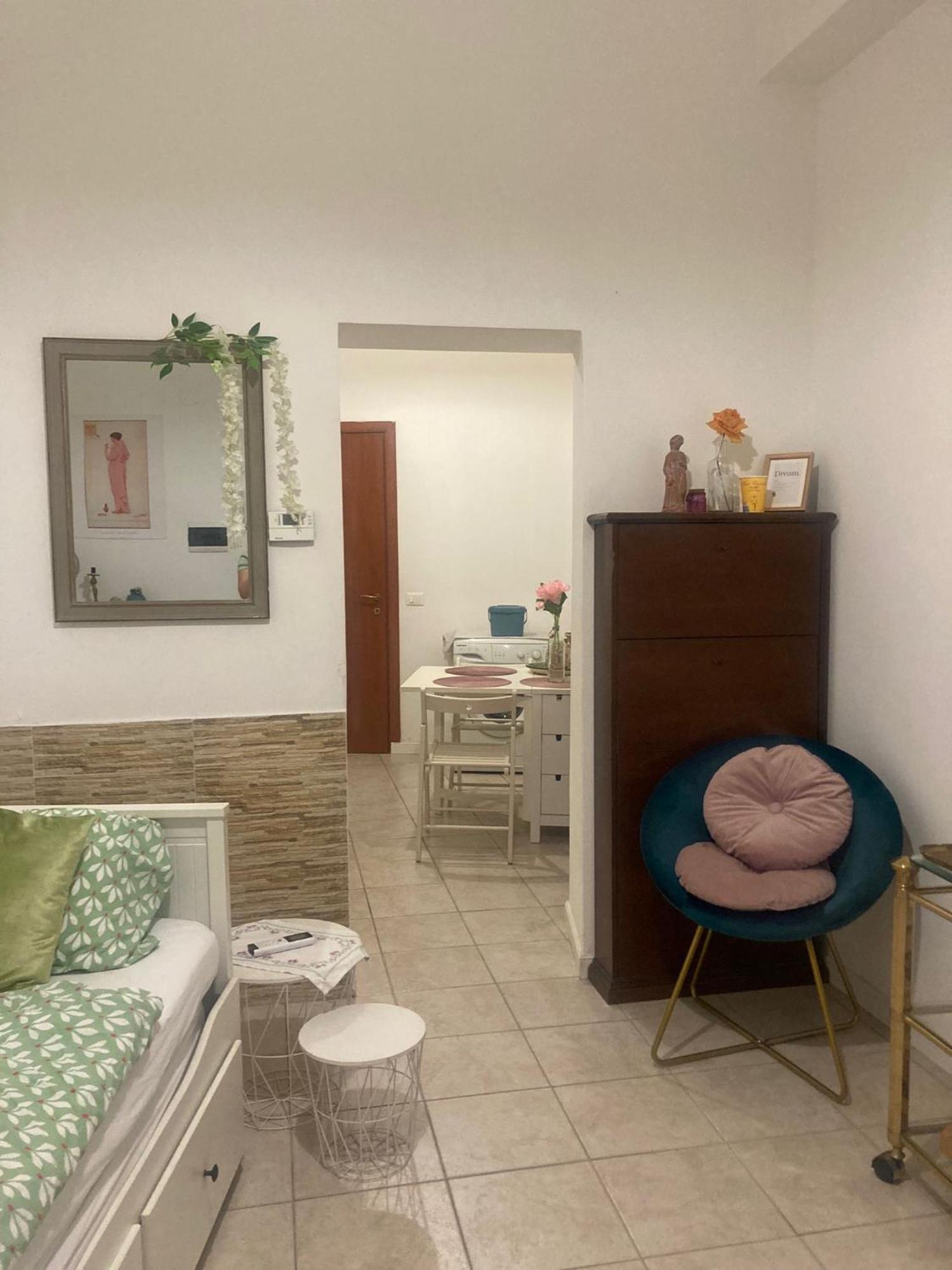 Appartamentino In Pigneto Storico Рим Екстериор снимка